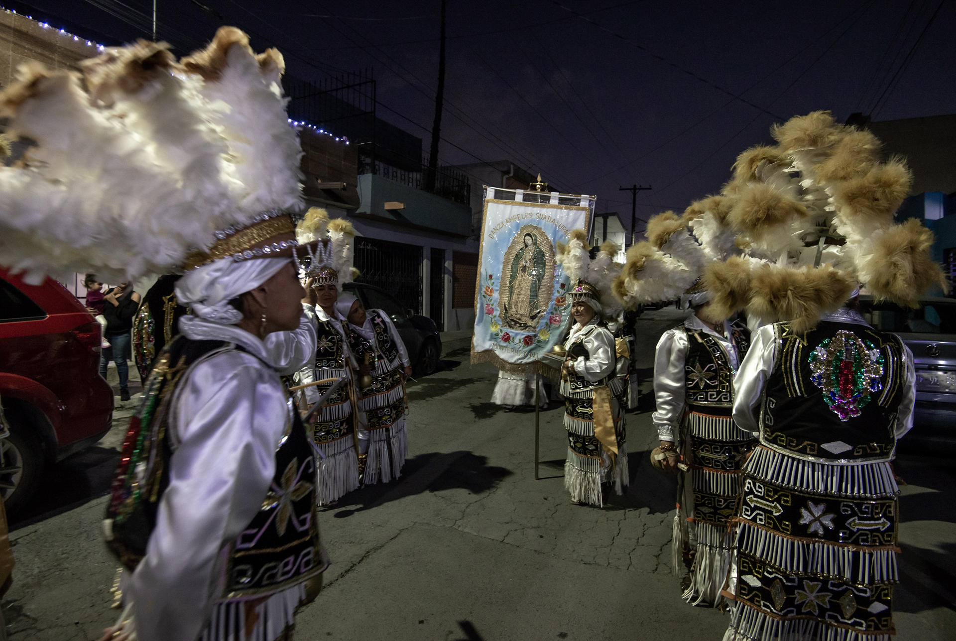 Jubiladas se convierten en soldados de la Virgen de Guadalupe en México