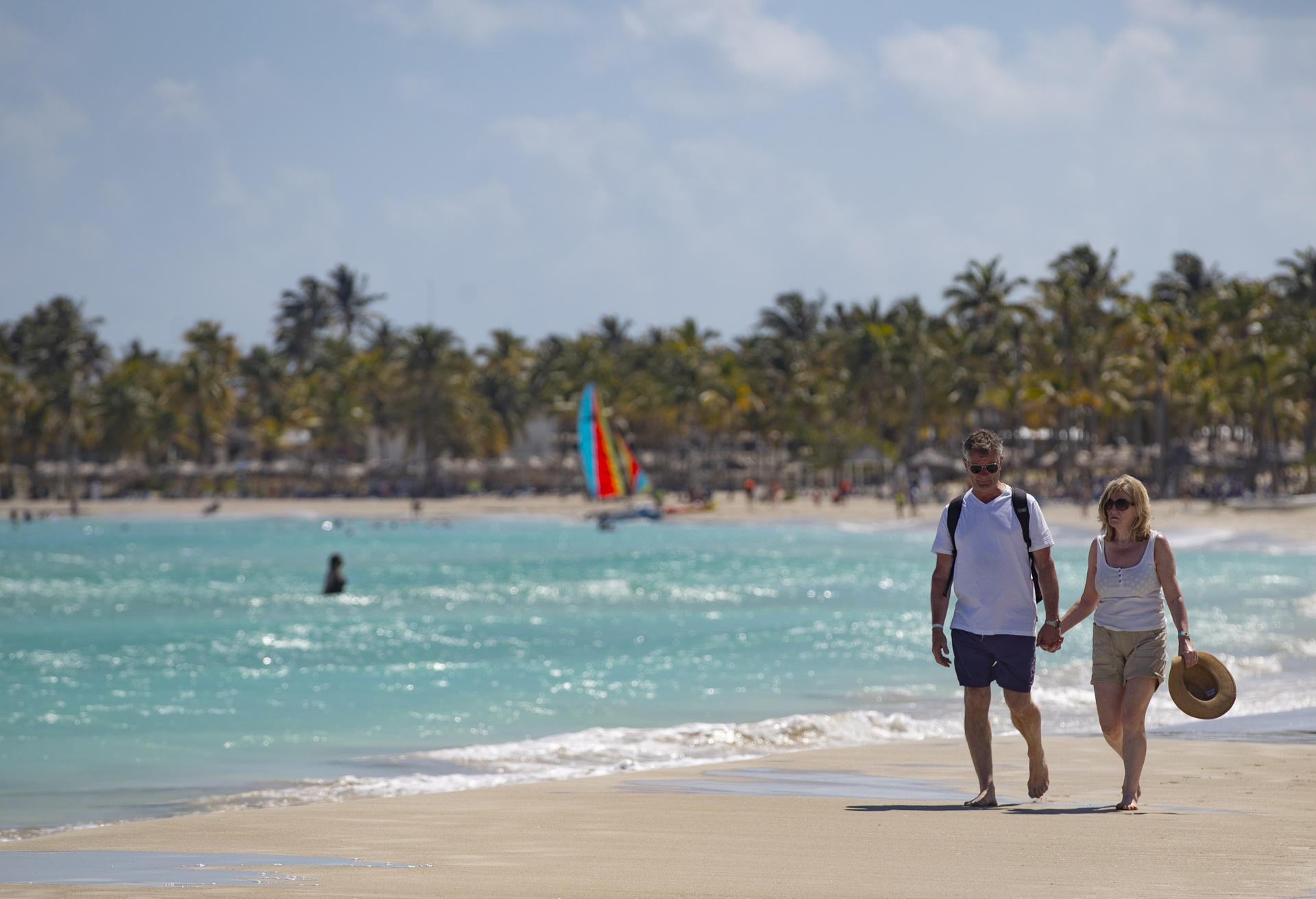 Turismo en el Caribe repunta, con Cancún y República Dominicana a la cabeza