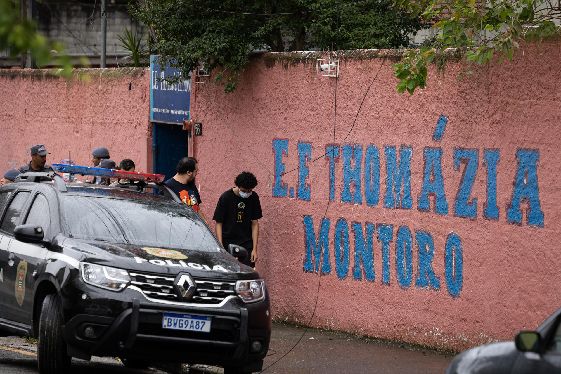 Un adolescente mata a una profesora y hiere a cuatro personas en un colegio de Brasil